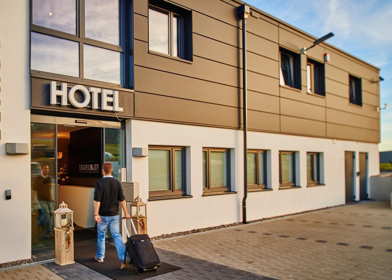 Hotel Travelinjoy Rietheim-Weilheim Zewnętrze zdjęcie